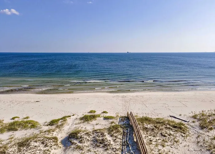 Ocean Awaits 2 Gulf Shores
