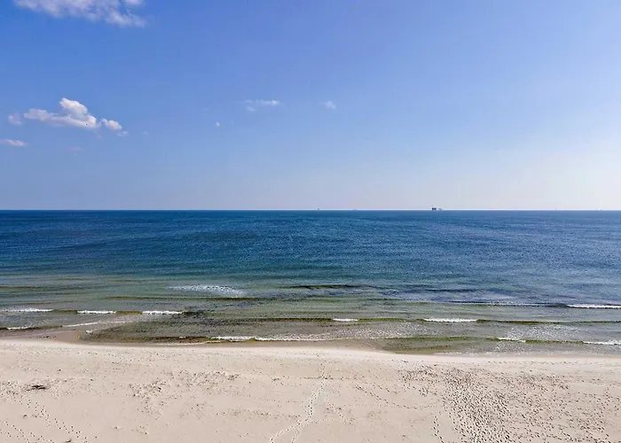 Ocean Awaits 2 Holiday home